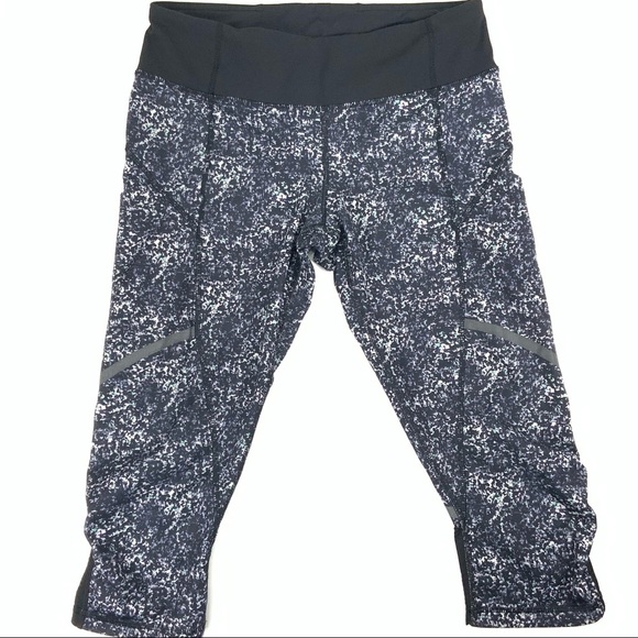 lululemon athletica Pants - Lululemon Womens 17" Cropped Mid Rise Leggings Size 6
